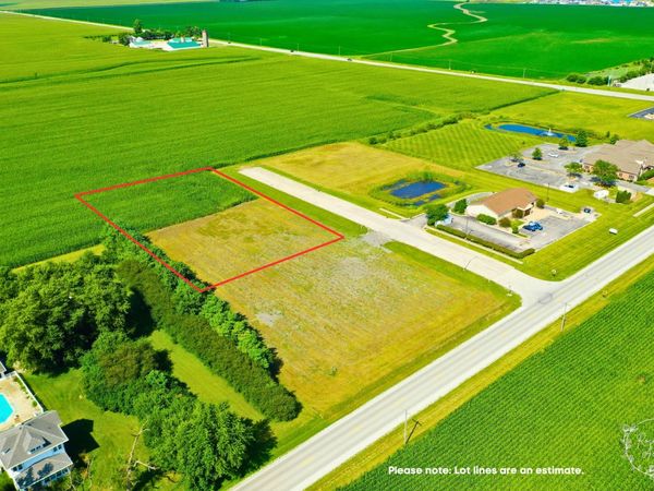 215 Prairie View Lane , Manteno, IL 60950
