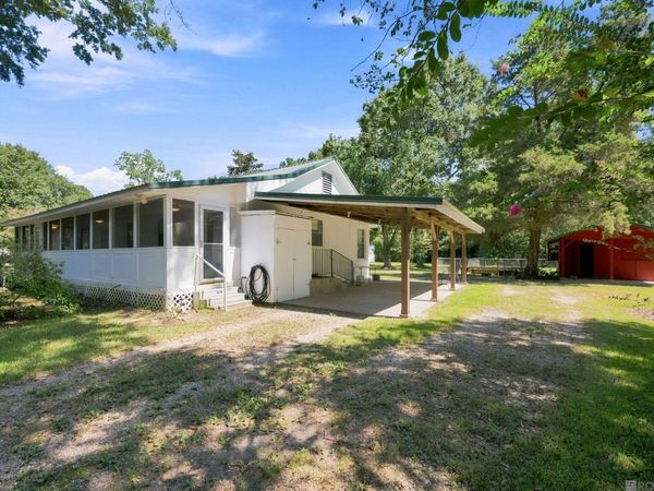 24762 La Hwy 1032, Denham Springs, LA 70726