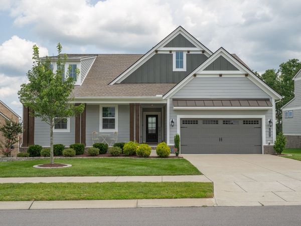 2069 Hedgelawn Dr, Lebanon, TN 37090
