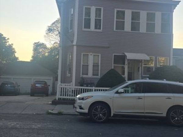 8 Rodney St, Unit 2, Worcester, MA 01605