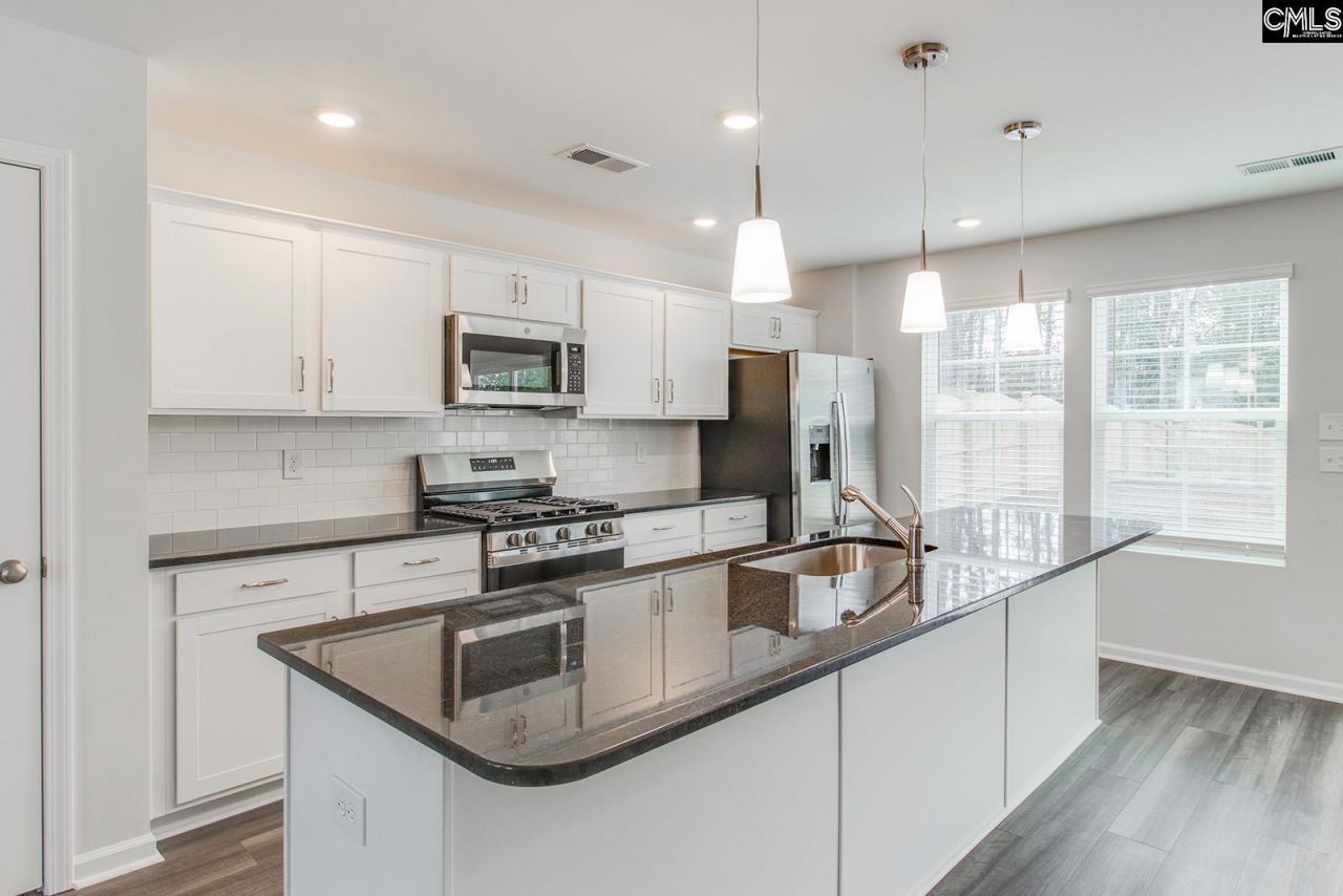 139 Pemberton Drive Photo 8