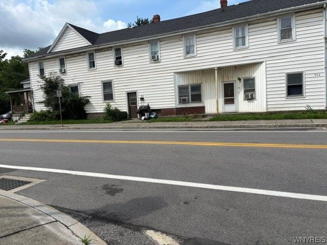 902 S Main Street, Medina, NY 14103 Main Photo