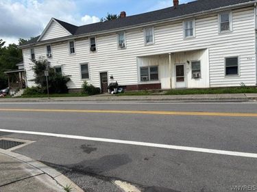 902 S Main Street, Medina, NY 14103