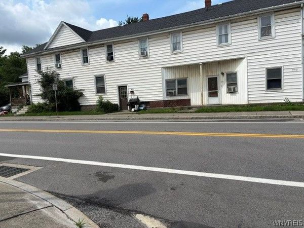 902 S Main Street , Medina, NY 14103
