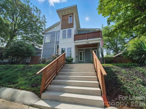 708# Cross Trail Drive, Charlotte, NC 28204