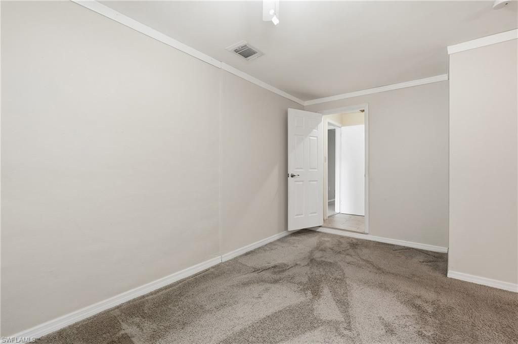 4900 Tahiti Ln, Naples, FL 34112 Photo