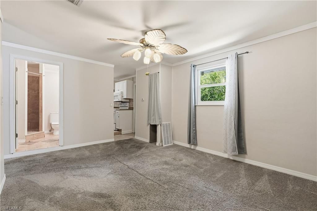 4900 Tahiti Ln, Naples, FL 34112 Photo