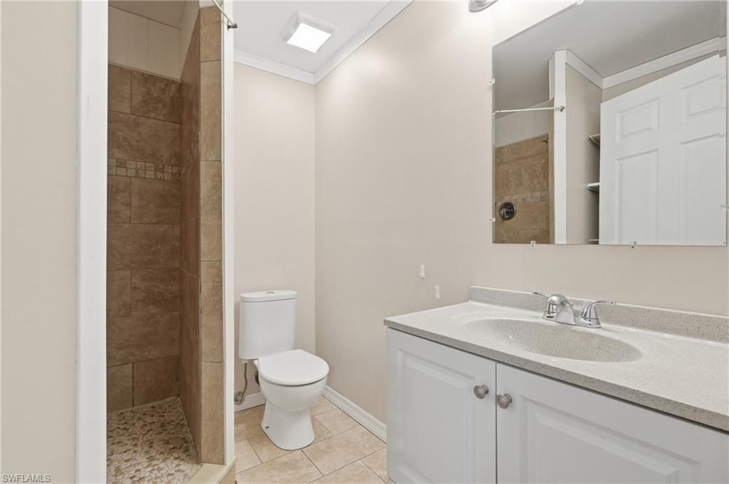 4900 Tahiti Ln, Naples, FL 34112 Photo
