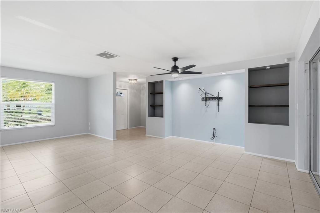 4900 Tahiti Ln, Naples, FL 34112 Photo