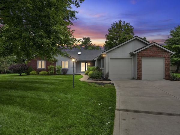 7990 Springwater Circle, Indianapolis, IN 46256