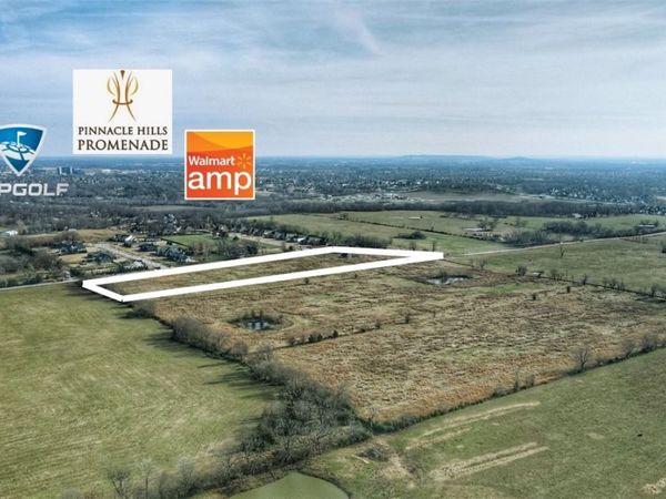 W Scoggins Road , Bentonville, AR 72712