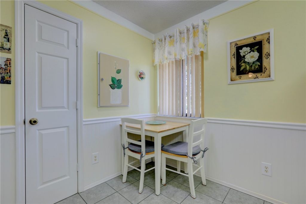 9635 Riverside Drive, Unit 4, Sebastian, FL 32958 Photo
