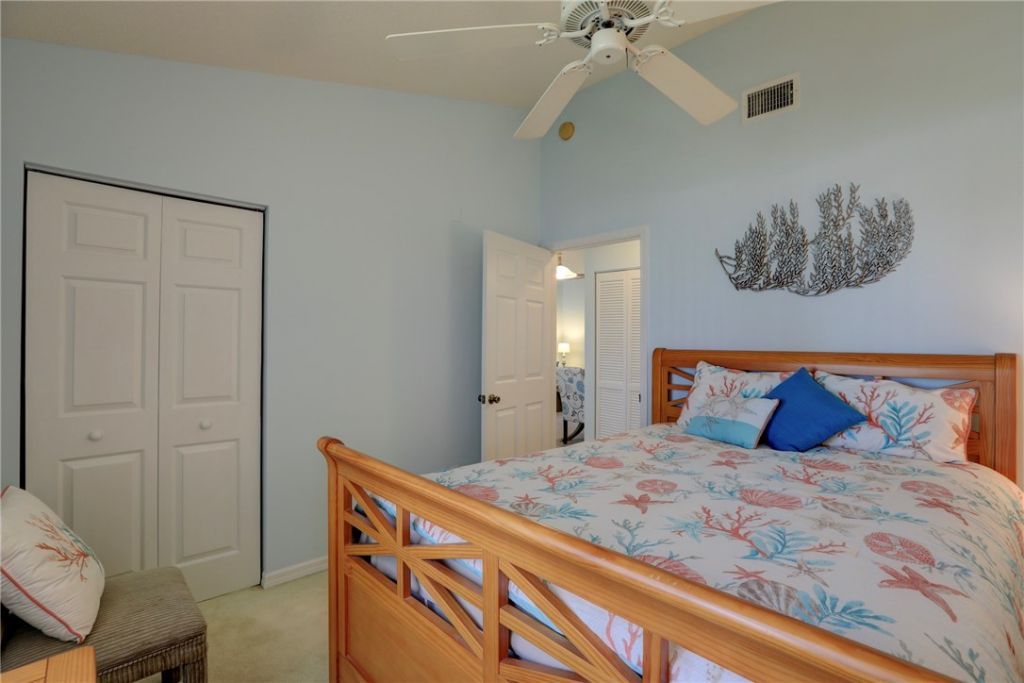 9635 Riverside Drive, Unit 4, Sebastian, FL 32958 Photo