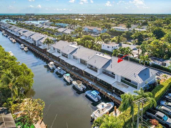 611 NE 12th Terrace, Boynton Beach, FL 33435