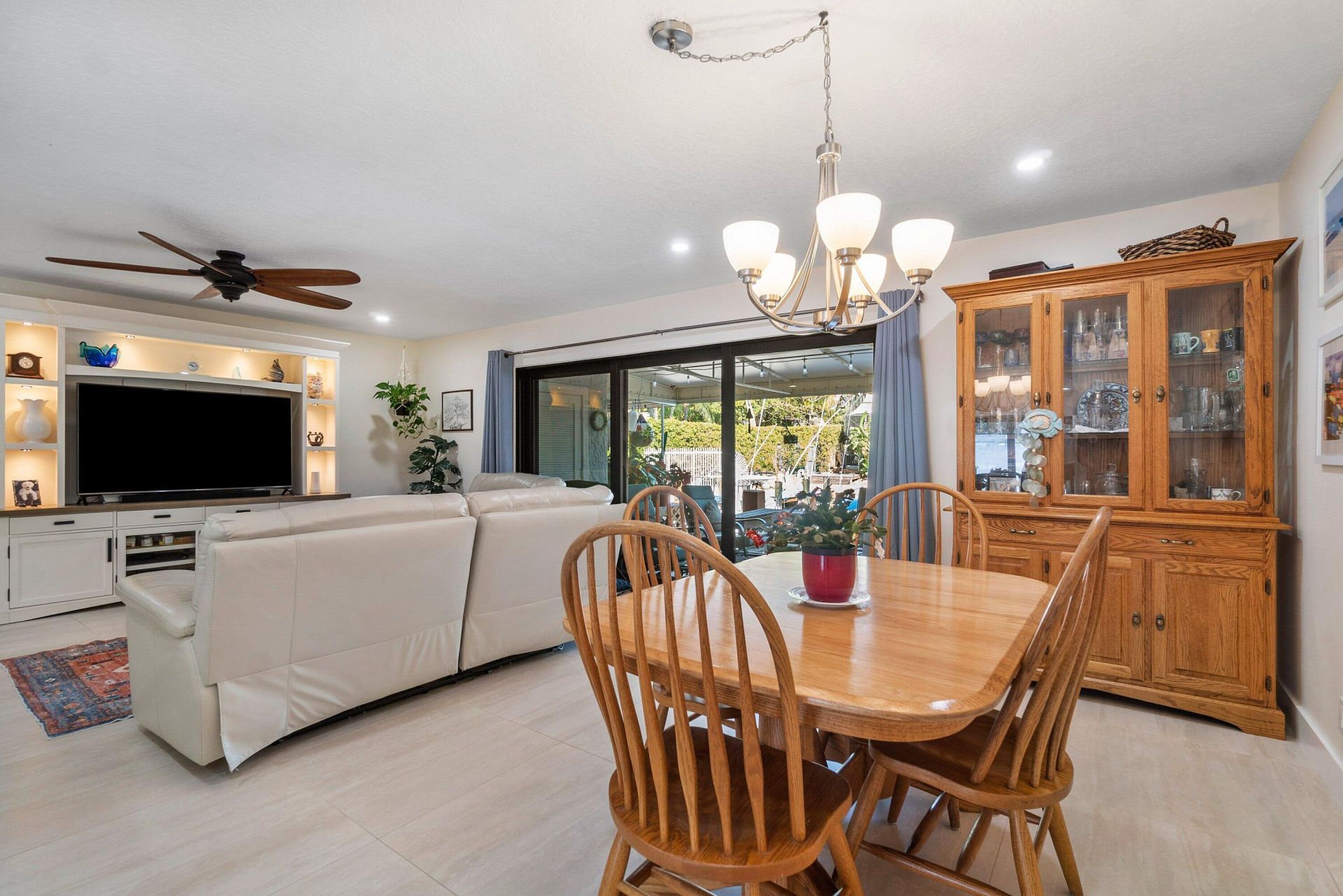 611 NE 12th Terrace, Unit 2, Boynton Beach, FL 33435 Photo