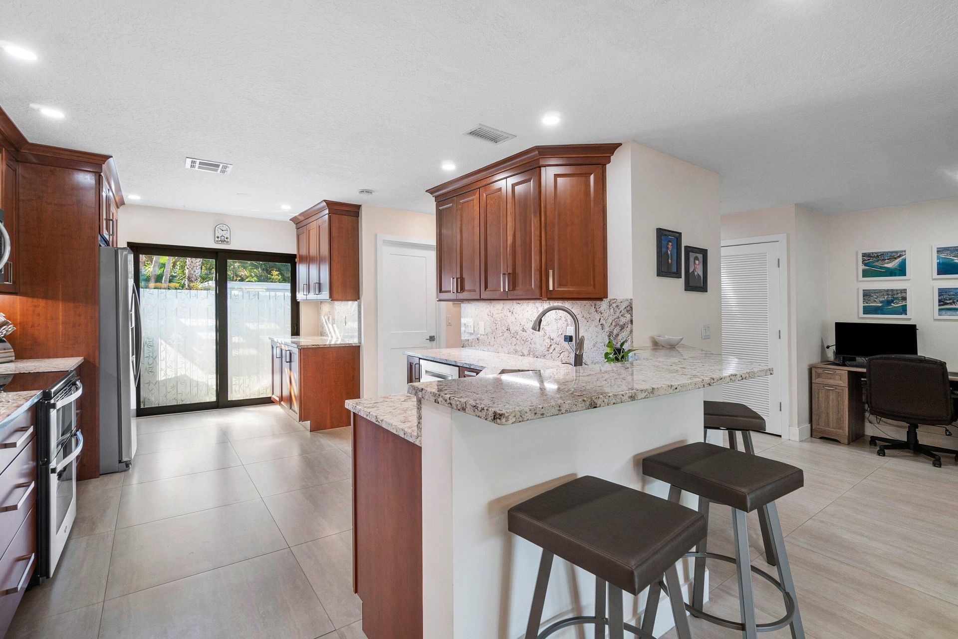 611 NE 12th Terrace, Unit 2, Boynton Beach, FL 33435 Photo