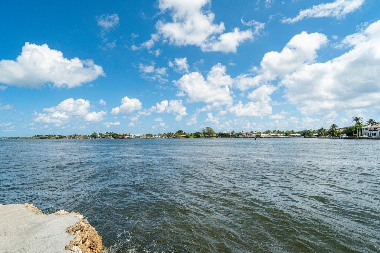 611 NE 12th Terrace, Unit 2, Boynton Beach, FL 33435 Photo