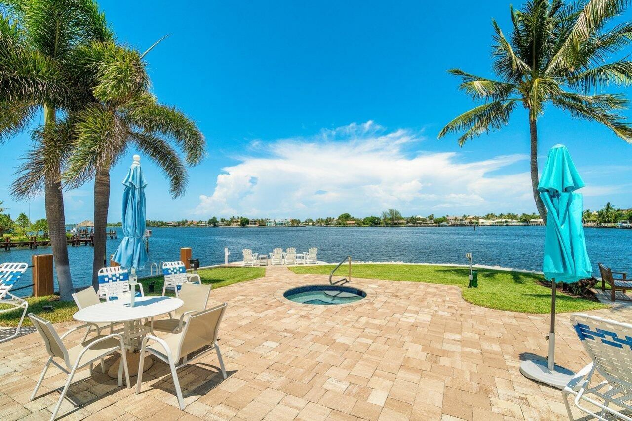 611 NE 12th Terrace, Unit 2, Boynton Beach, FL 33435 Photo