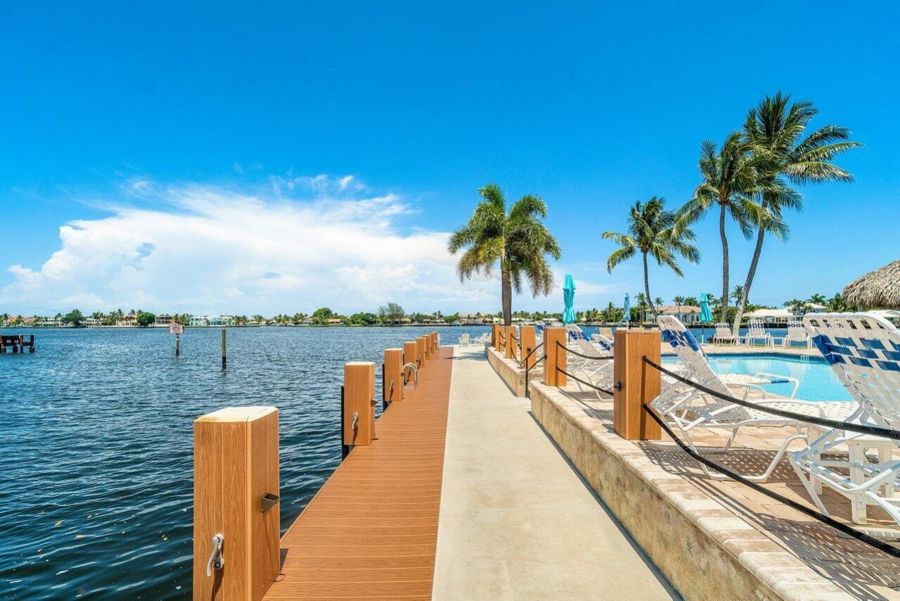 611 NE 12th Terrace, Unit 2, Boynton Beach, FL 33435 Photo