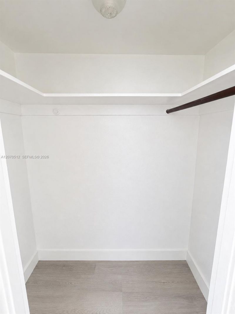 1865 79th St Cswy, Unit 12I, North Bay Village, FL 33141 Photo