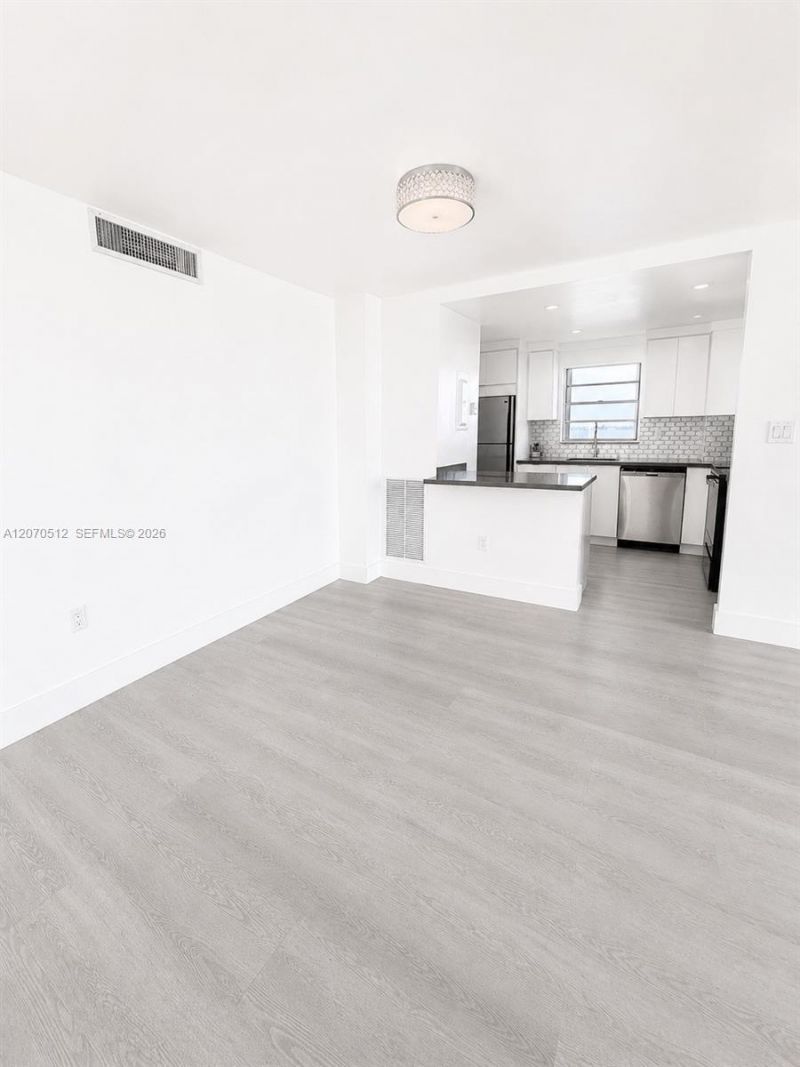 1865 79th St Cswy, Unit 12I, North Bay Village, FL 33141 Photo