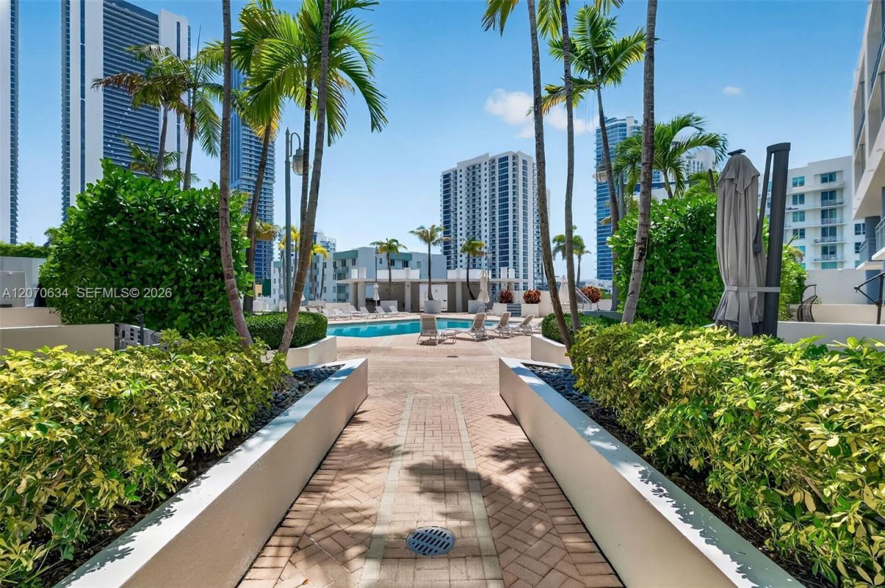 350 NE 24th St , Unit 609, Miami, FL 33137 Photo