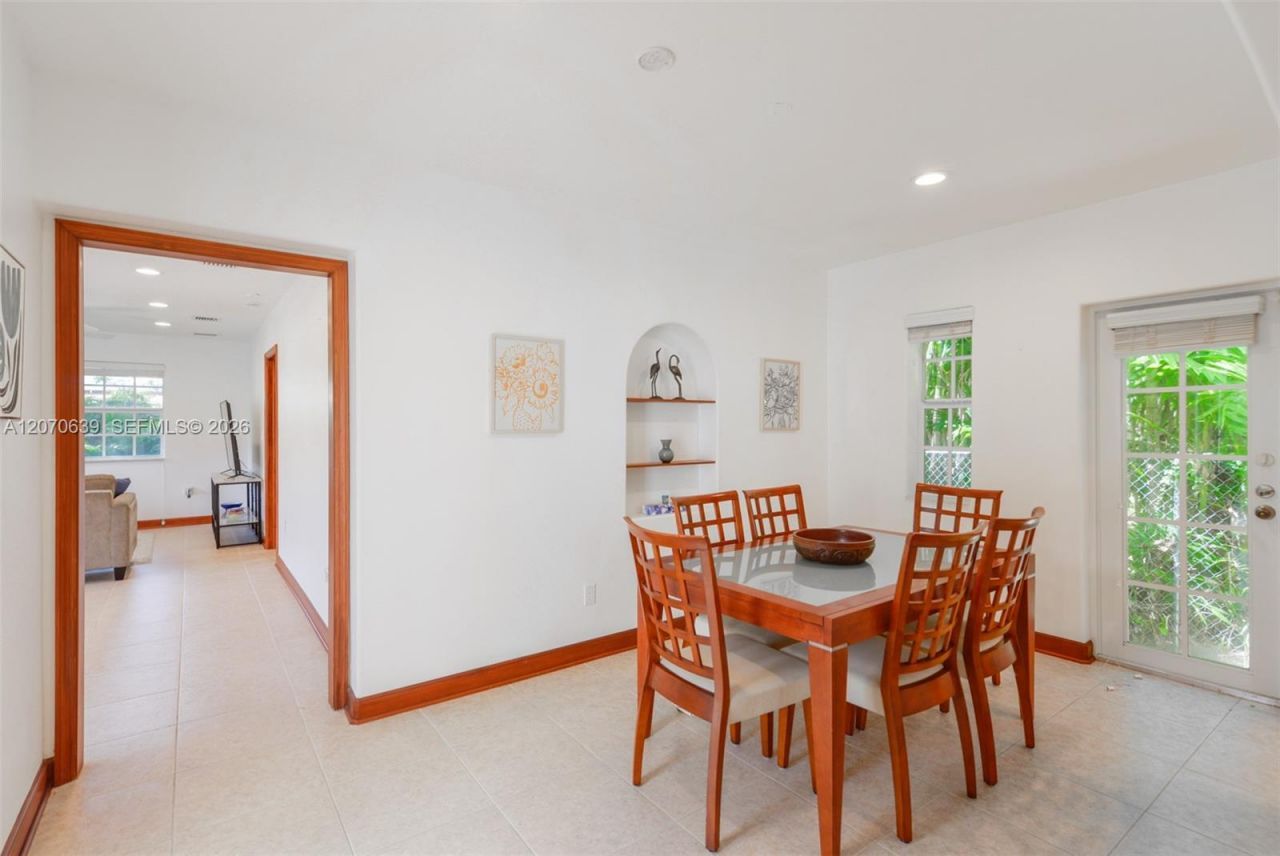 3031 SW 2nd Ave , Unit ., Miami, FL 33129 Photo