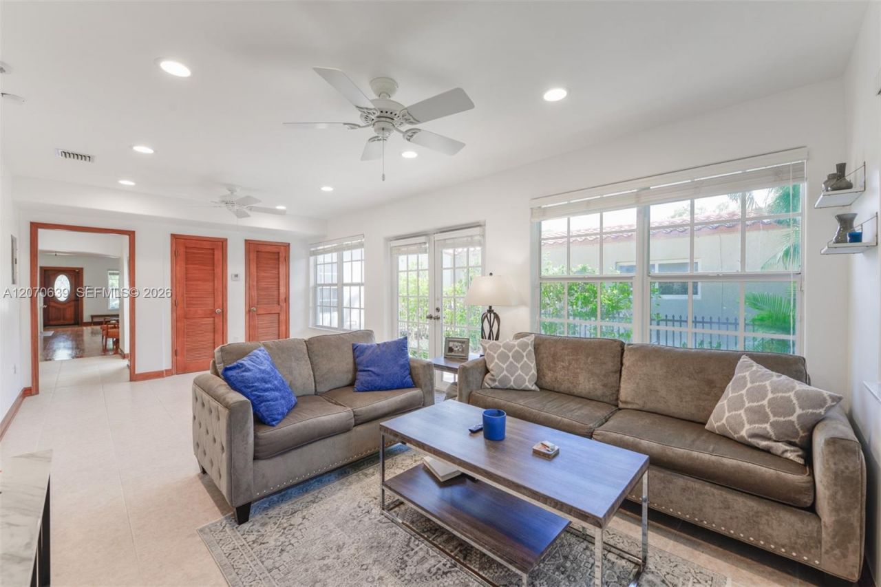3031 SW 2nd Ave , Unit ., Miami, FL 33129 Photo