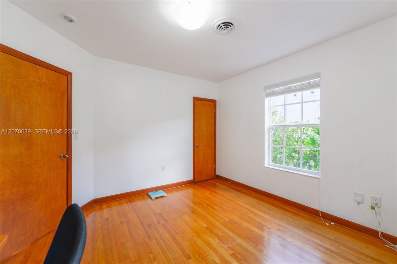 3031 SW 2nd Ave , Unit ., Miami, FL 33129 Photo
