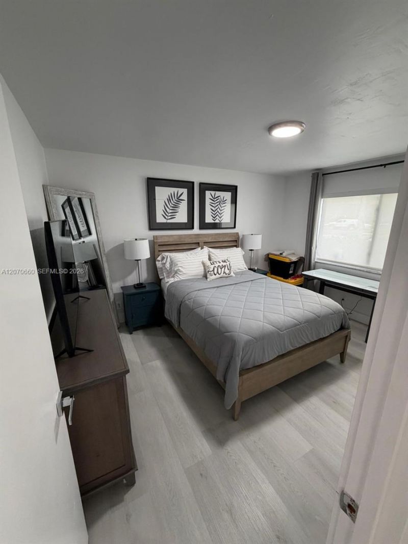 331 Lakeview Dr , Unit 101, Weston, FL 33326 Photo