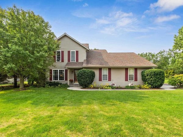 W6889 GREENRIDGE DRIVE, Greenville, WI 54942