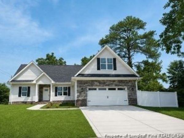 645 Glensford Drive, Fayetteville, NC 28314
