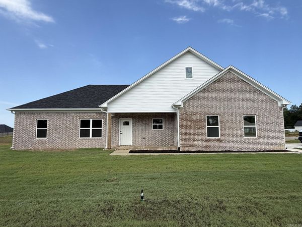 10 Odessa Davis Drive, Greenbrier, AR 72058