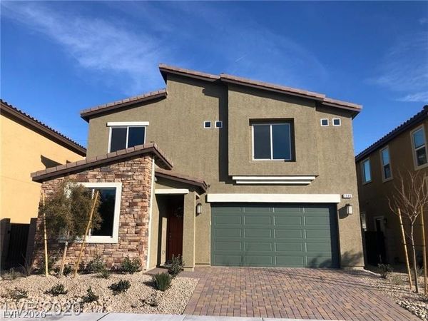 2646 Topaz Blue Street , Las Vegas, NV 89146