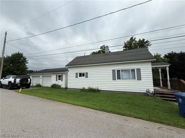 109 Ideal Road, Lore City, OH 43755