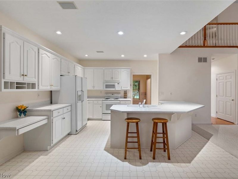 2256 Canterbury Lane, Wooster, OH 44691 Photo 9