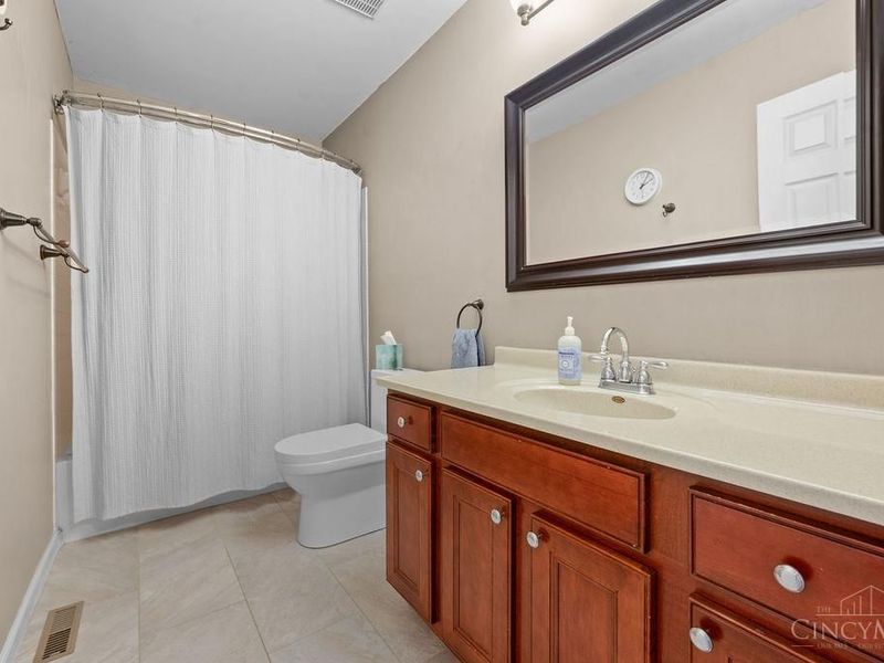 7378 Airy View Drive, Liberty Township, OH 45044 Photo 31