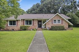 407 Rose Lane photo 4