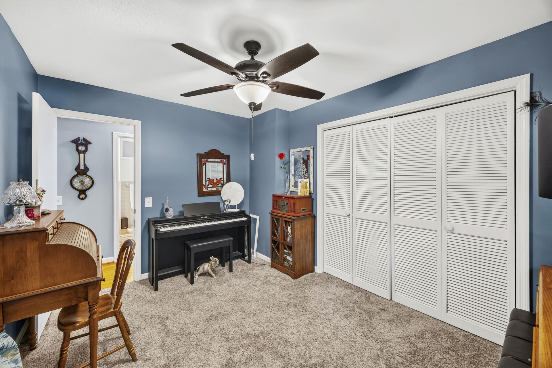 407 Rose Lane Photo 21