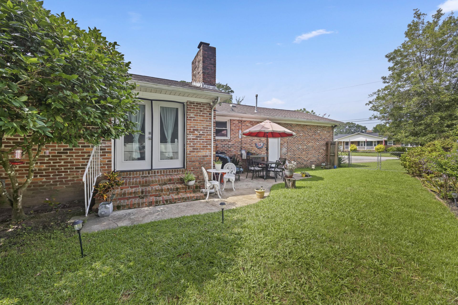 407 Rose Lane Photo 28