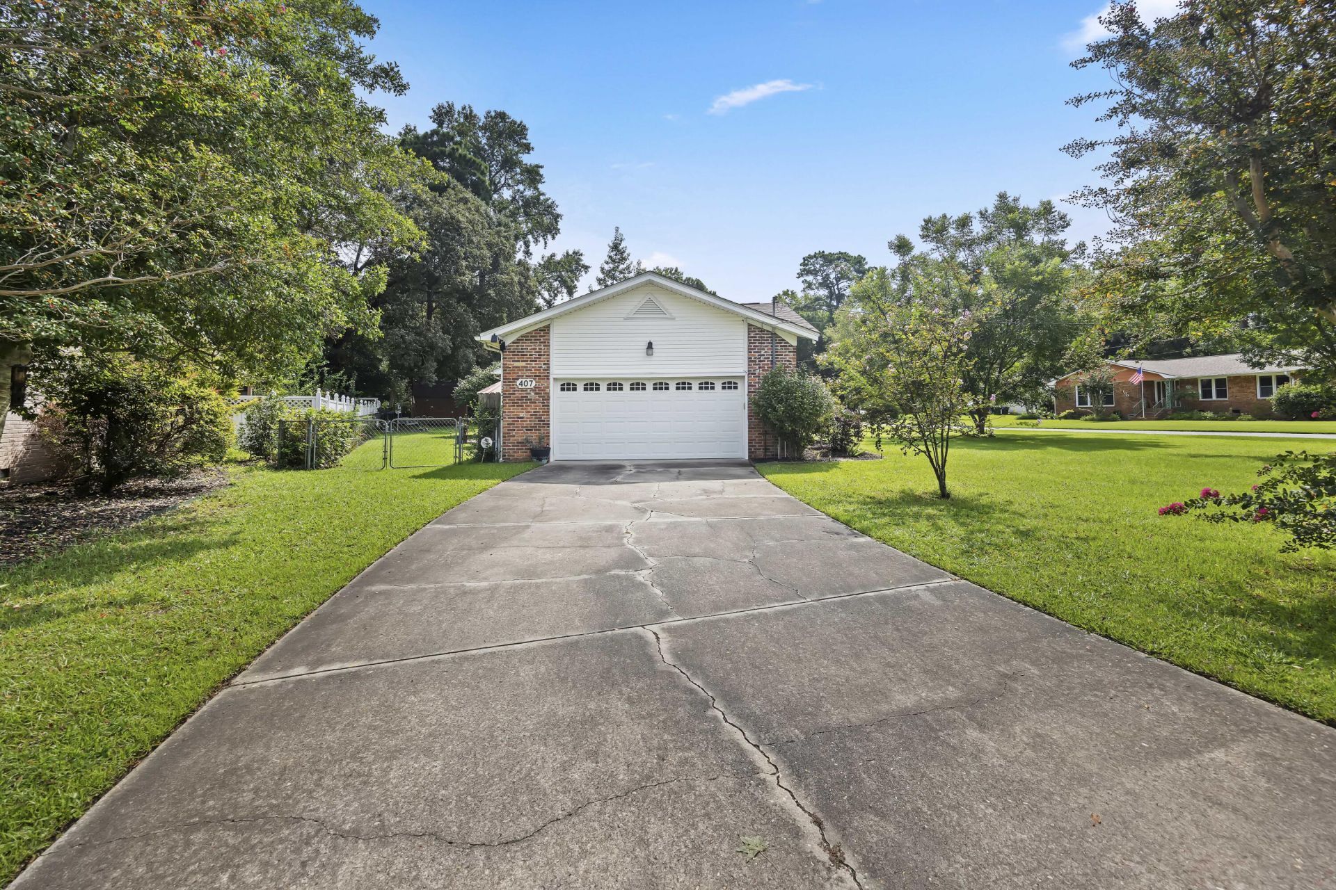 407 Rose Lane Photo 34