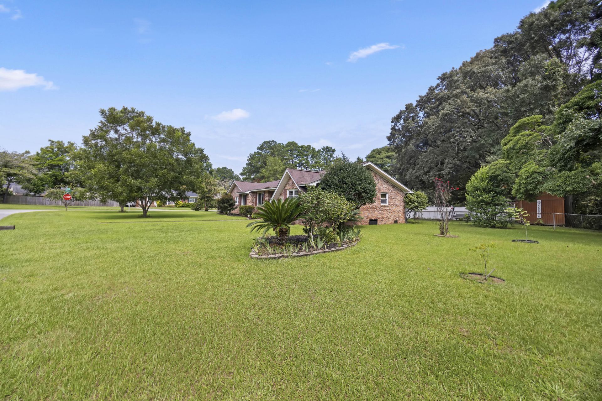 407 Rose Lane Photo 36
