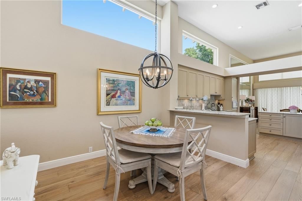 7976 Grand Bay Dr, Unit 5, Naples, FL 34108 Photo