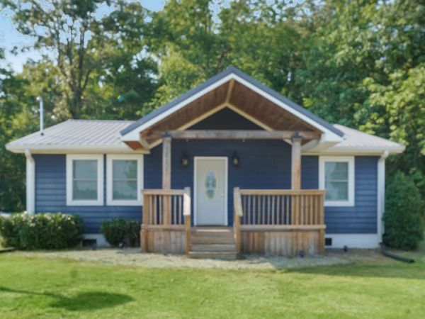 1555 Fairfield Rd , Westmoreland, TN 37186