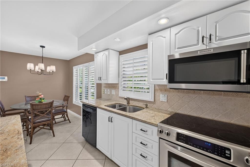 13360 Southampton Dr, Bonita Springs, FL 34135 Photo