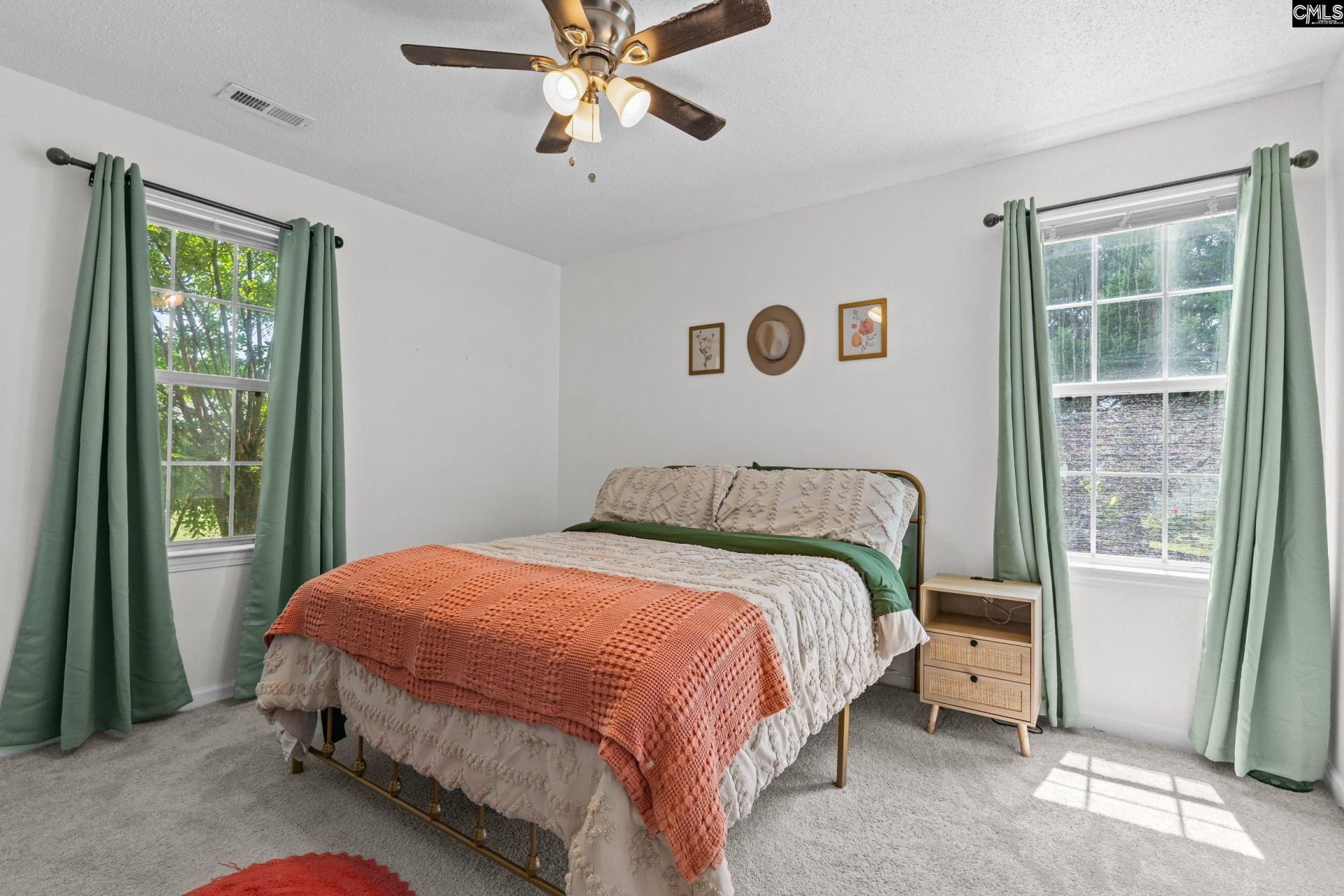 220 Chaps Circle Photo 16