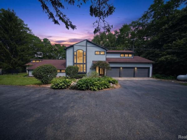 9319 Faussett Road , Tyrone Township, Mi 48430