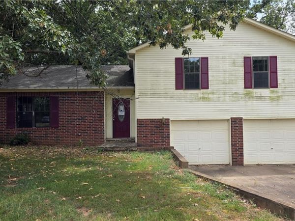 8 Mockingbird Lane , Clarksville, AR 72830