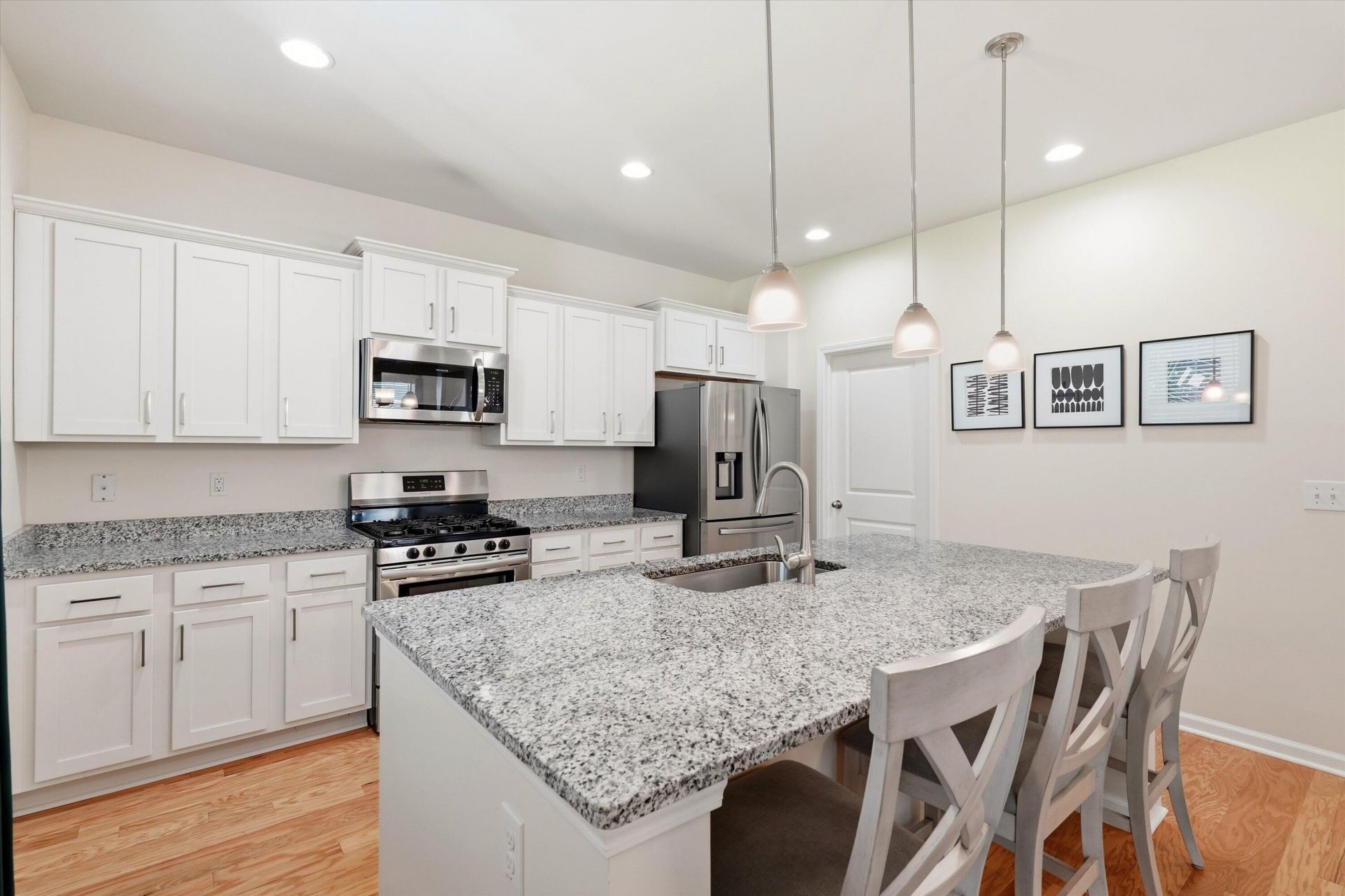 808 Neosho Court Photo 14
