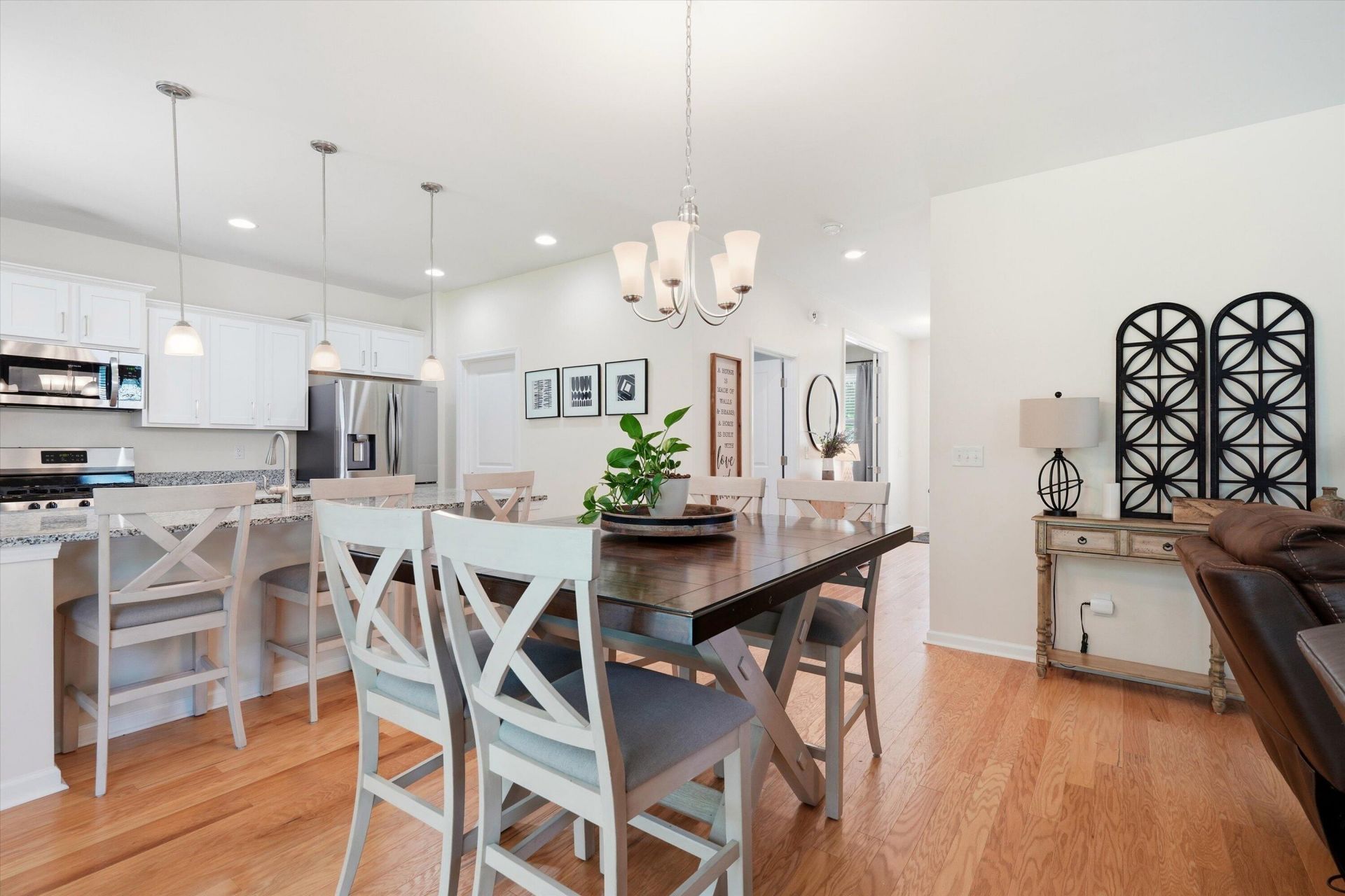 808 Neosho Court Photo 9